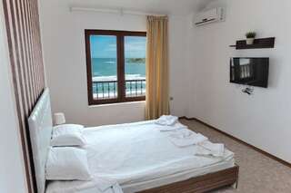 Апарт-отели Primea Beach Residence Царево Двухместный номер с 1 кроватью и видом на море - Бесплатный вход на пляж-1